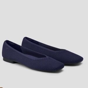 Vivaia Margot Navy Blue size 11